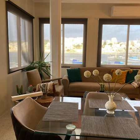 Ferienwohnung A Sea View Maisonette Right On The Waters Edge. St. Paul's Bay Exterior foto